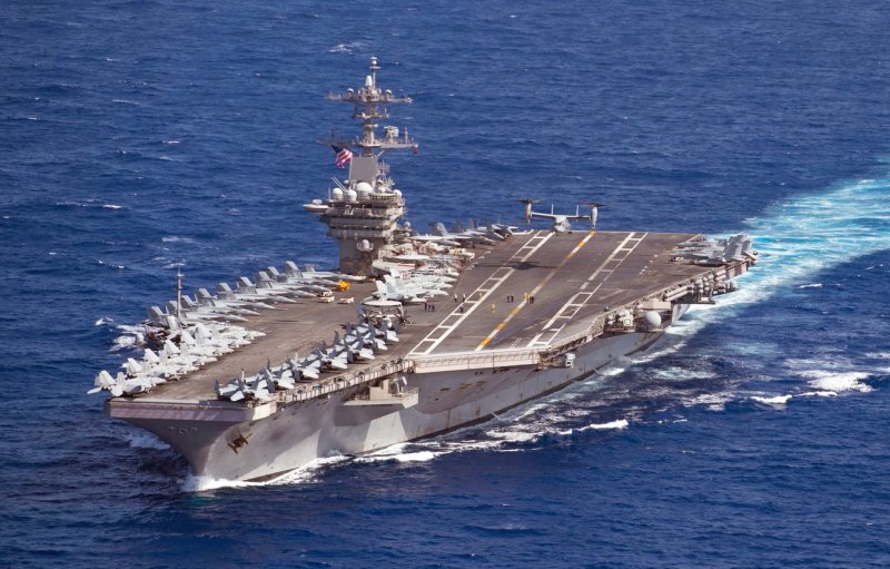 CVN-71 «Теодор Рузвельт»