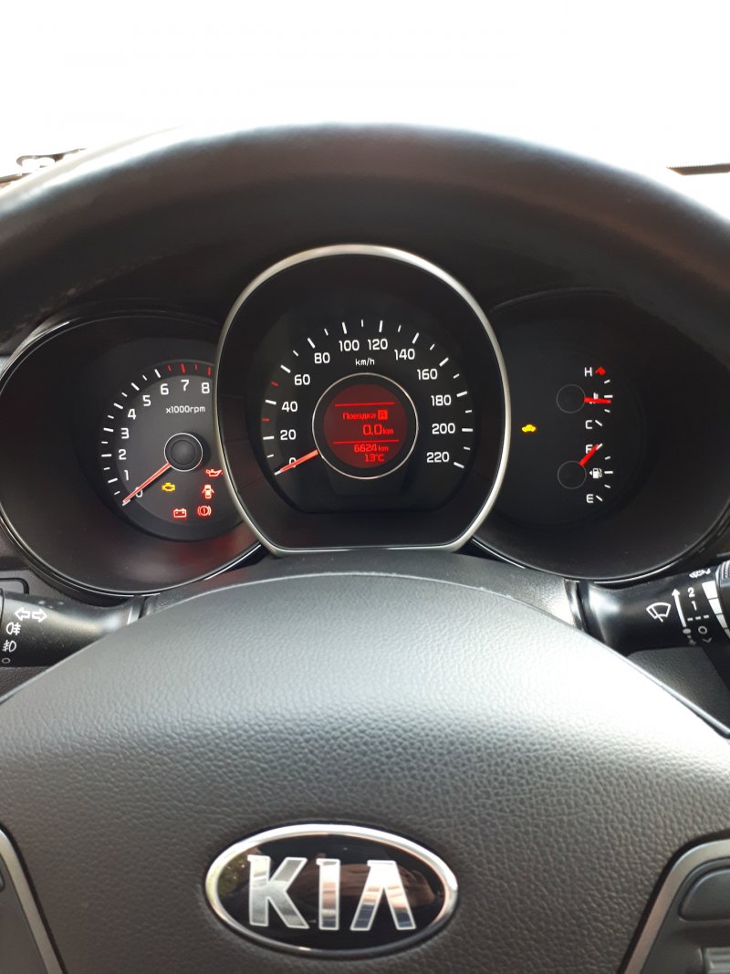 Приборная панель supervision Kia Rio 3
