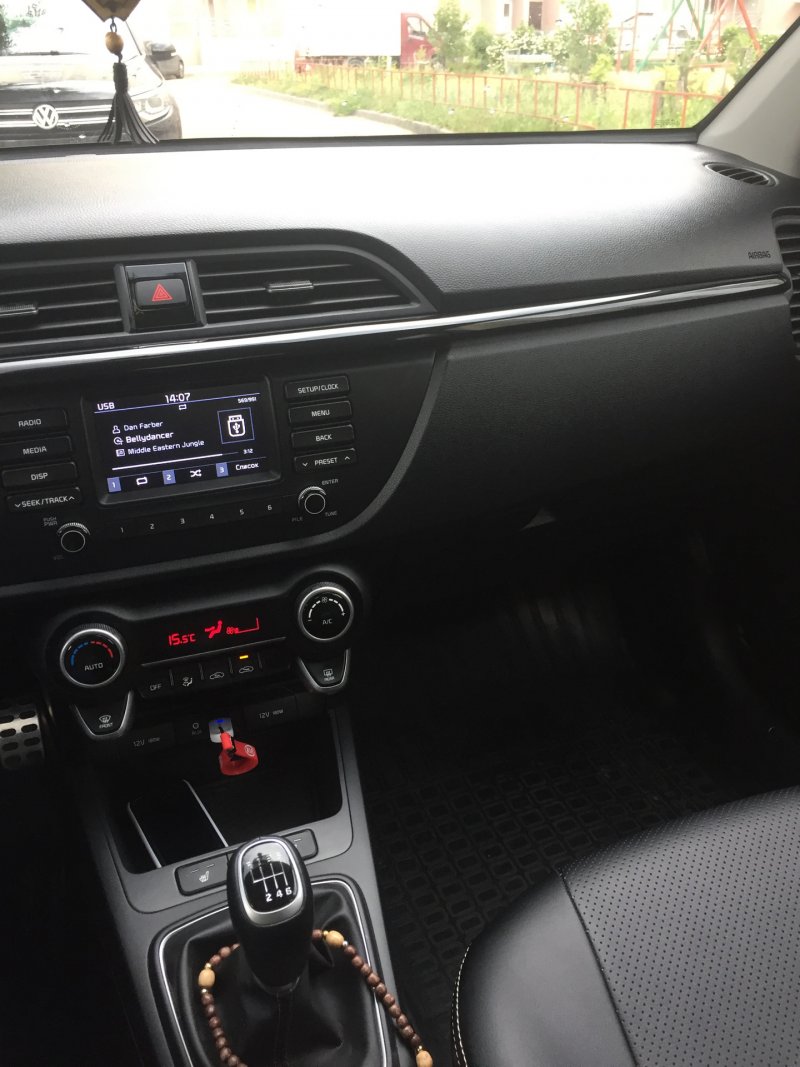 Kia Rio 3 комбинация приборов