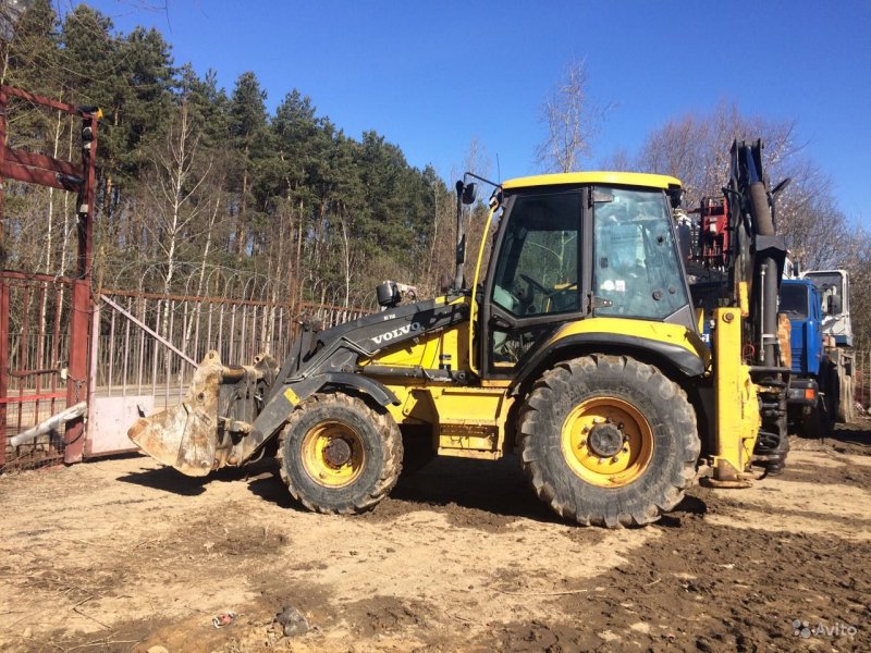 Погрузчик Volvo bl71b