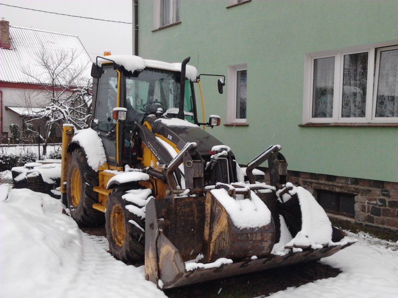 Трактор Volvo bl71b