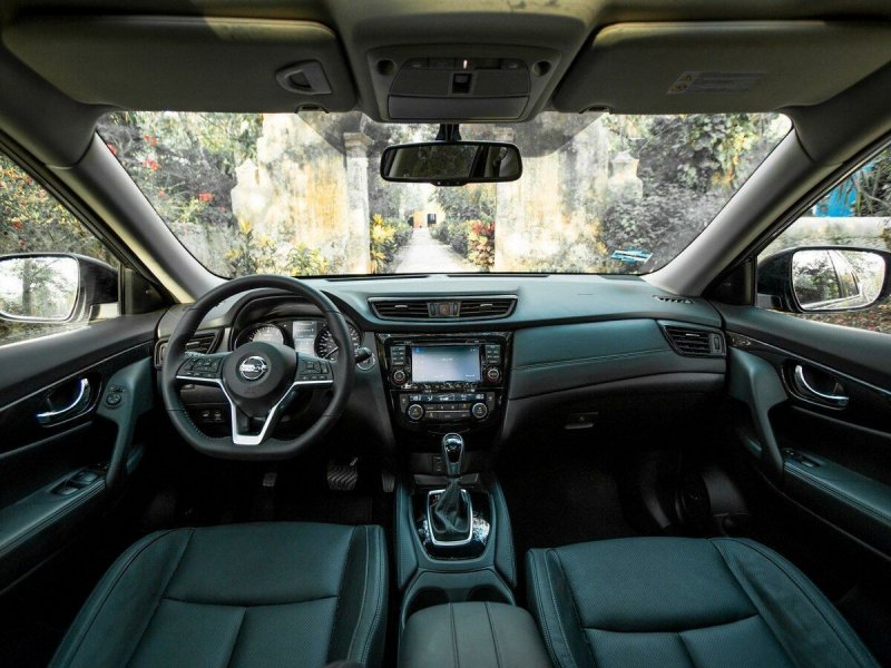 Nissan x-Trail 2016 салон