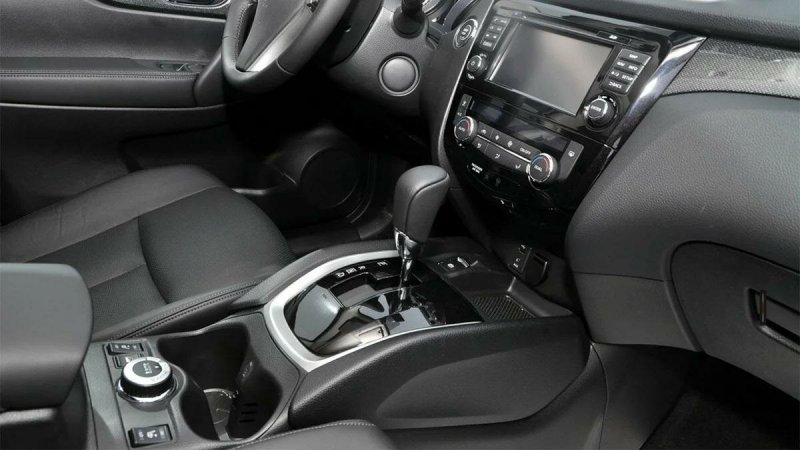 Nissan x-Trail 2016 салон