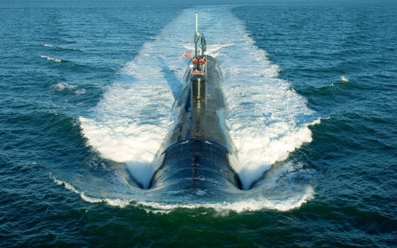 Субмарина ВМС США "Лос-Анджелес".