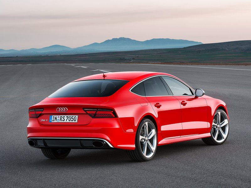 Audi rs7 Sportback 2020 красная