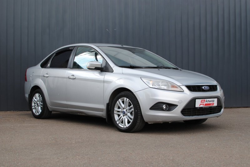 Ford Focus 2 седан 2008