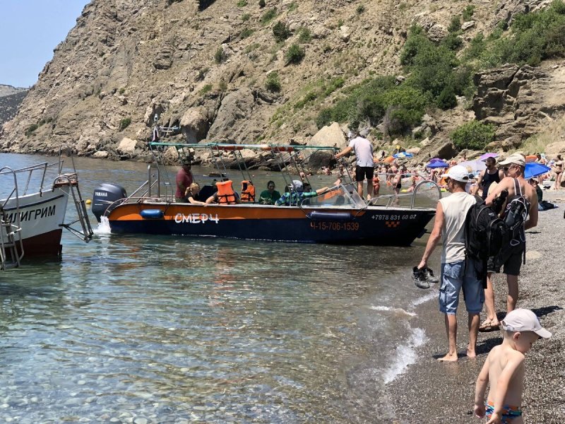 Яхта Шойгу в Балаклаве