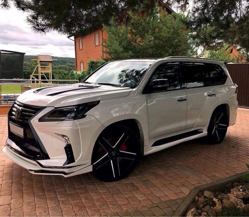 Lexus LX 570 Tuning