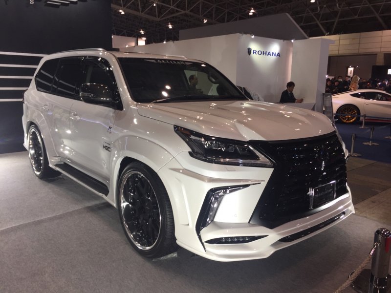 Lexus LX 570 Black 2017 Tuning