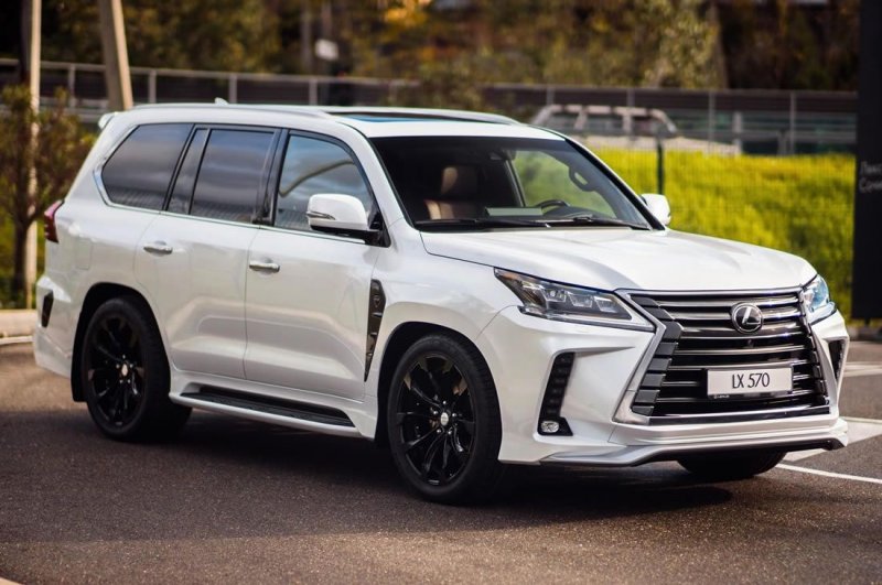 Lexus LX 2016