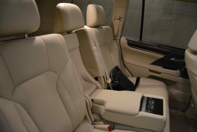 Lexus LX 450 2019