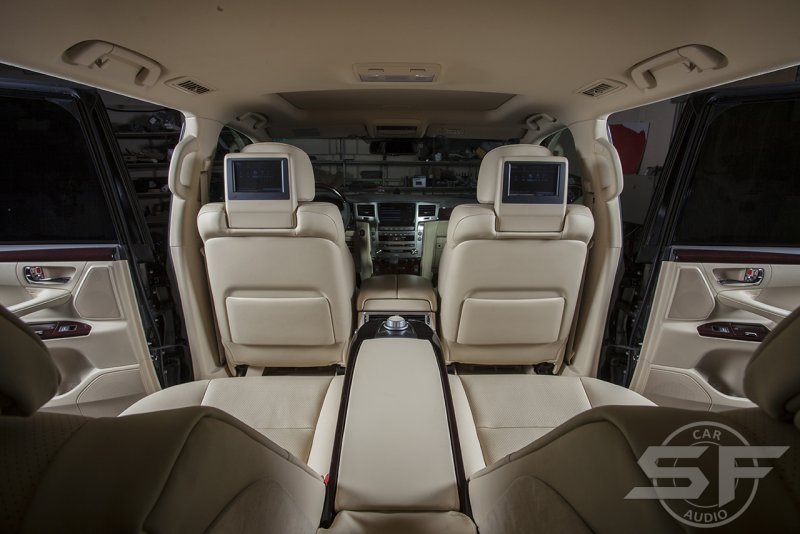 Lexus LX 450