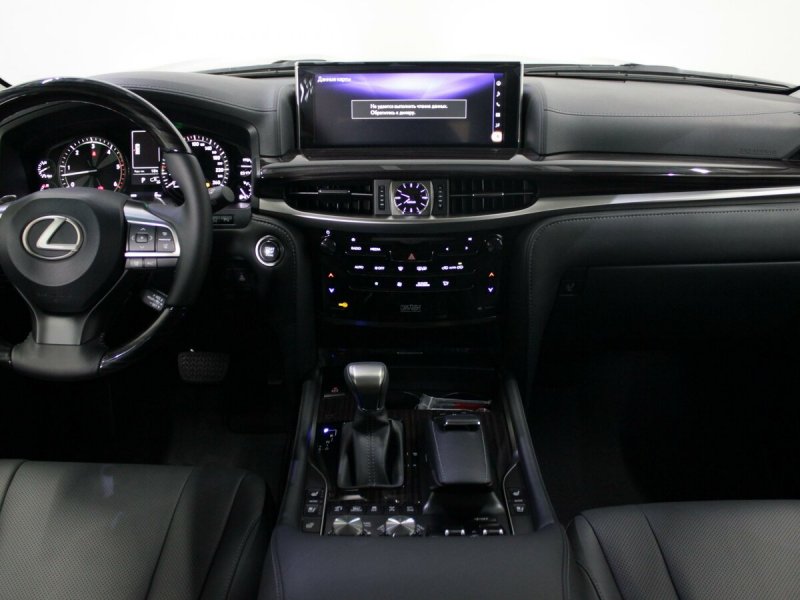 Семиместный Лексус LX 450