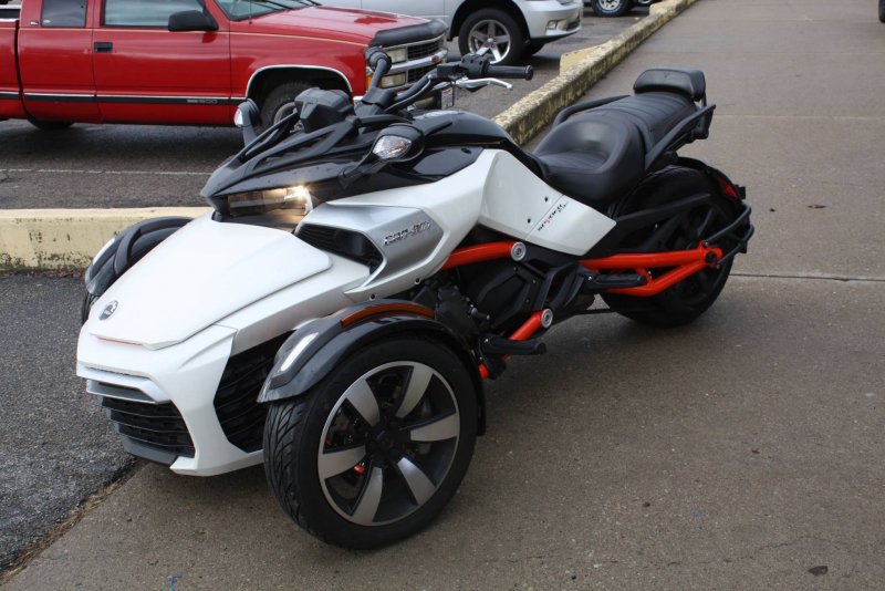Трайк Gold Wing 1800