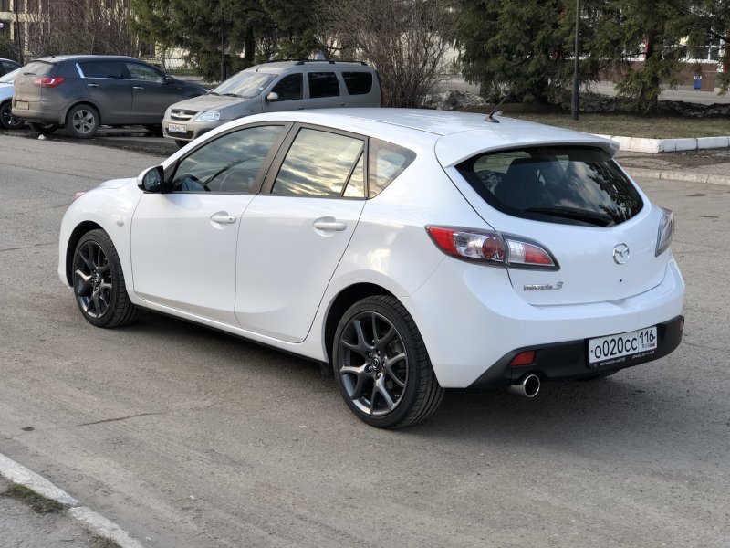 Mazda 2 r17