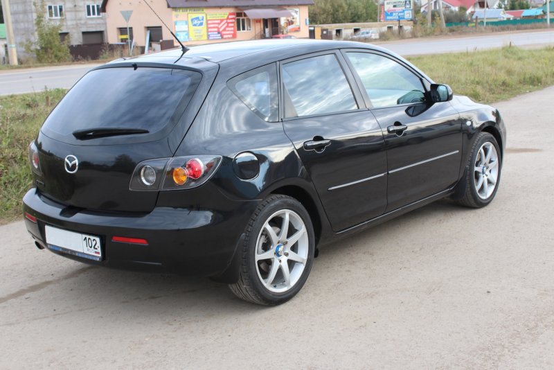 Mazda 3 r17