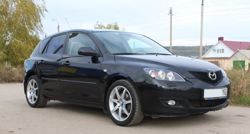Mazda 3 r17