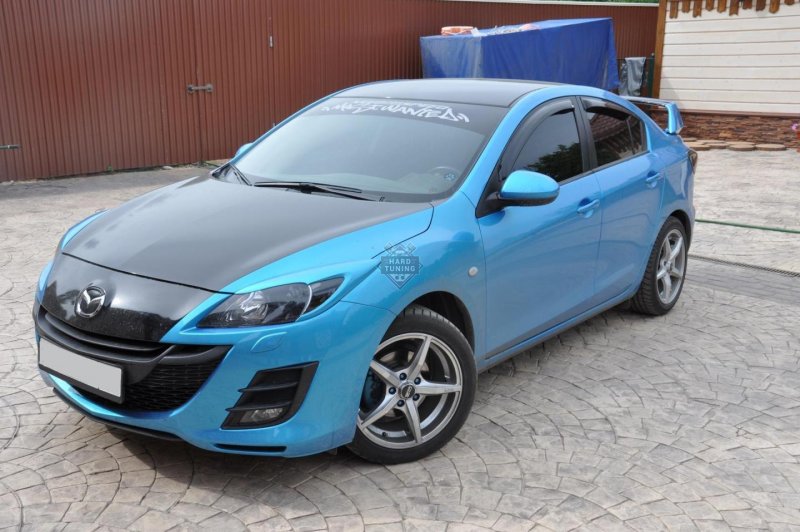 Mazda 3 BL реснички на фары