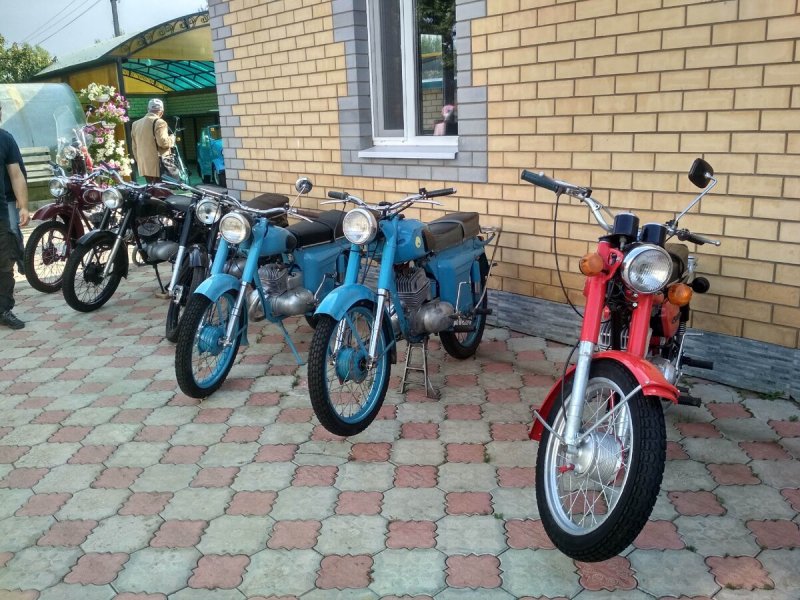 Мотовелосипед Рига 13