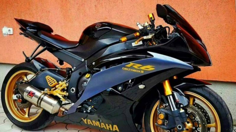 Мотоцикл Ямаха r6