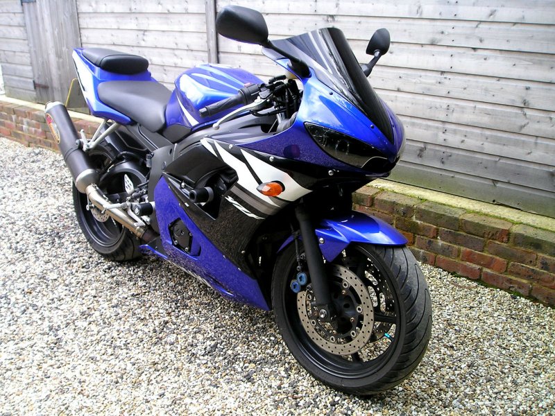 Yamaha r6 2003 черный