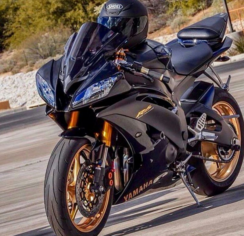 Yamaha YZF r6 Black