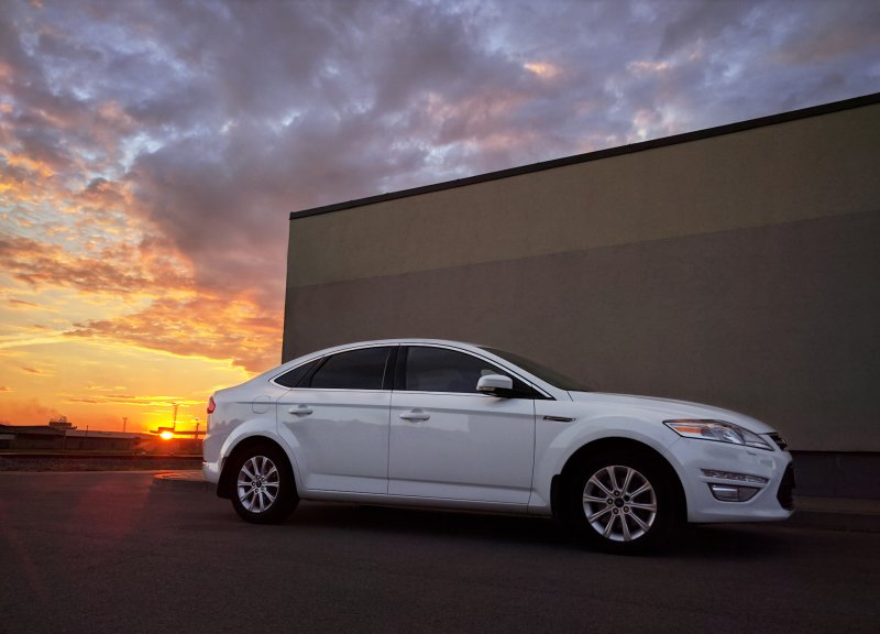 Ford Mondeo 4 белый