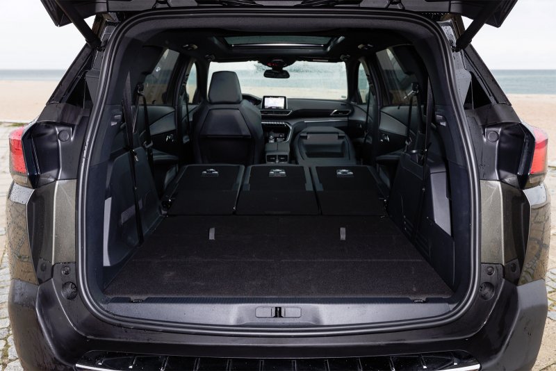 Peugeot 5008 багажник