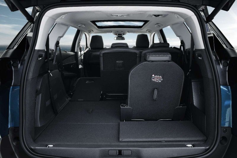 Peugeot 5008 2021
