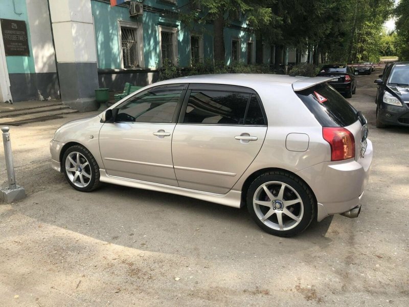 Тойота Алекс 2004