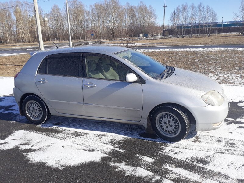 Тойота Королла Алекс 2001
