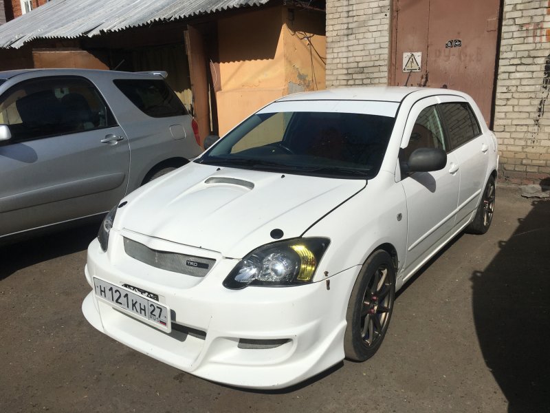 Тойота Аллекс 2006