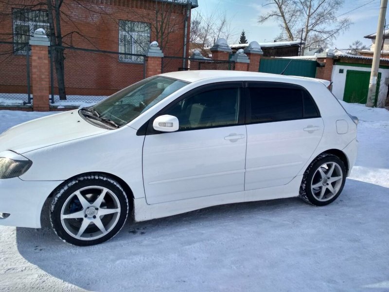 Toyota Allex 2001 хэтчбек
