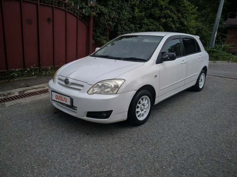 Toyota Allex хэтчбек 2004