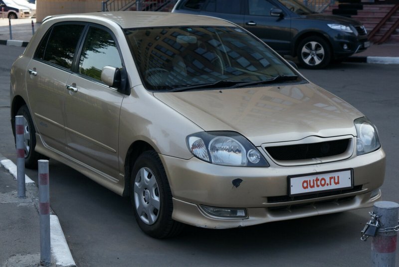 Тойота Аллекс 2002 золотистый