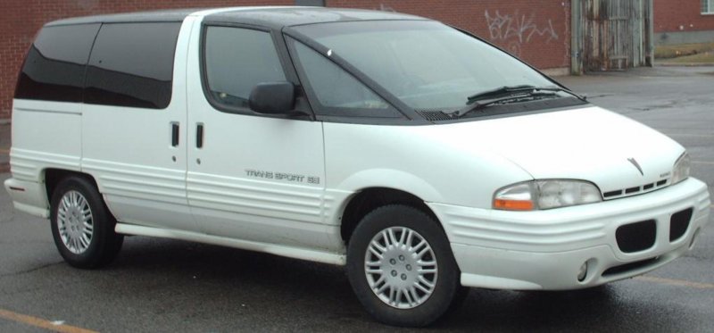 Pontiac Trans Sport с прицепом