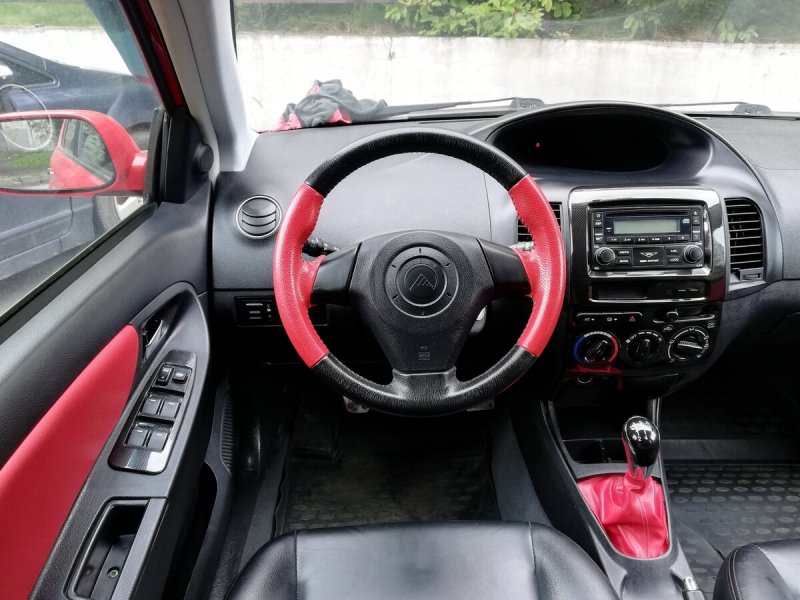 Geely Cross 2012 MK 1.5 салон