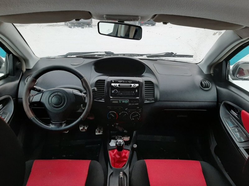 Geely MK Cross 2013