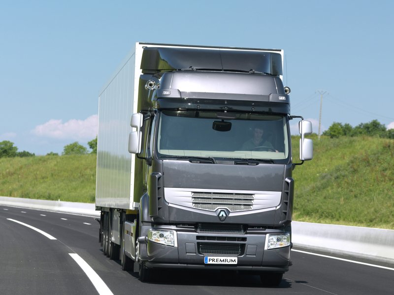 Renault Premium 4x2