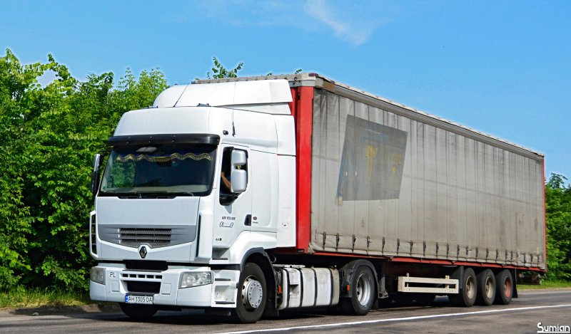 Renault Premium