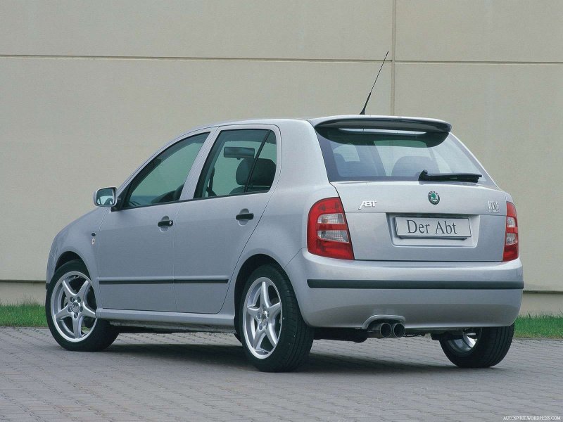 Skoda Fabia хэтчбек 2002