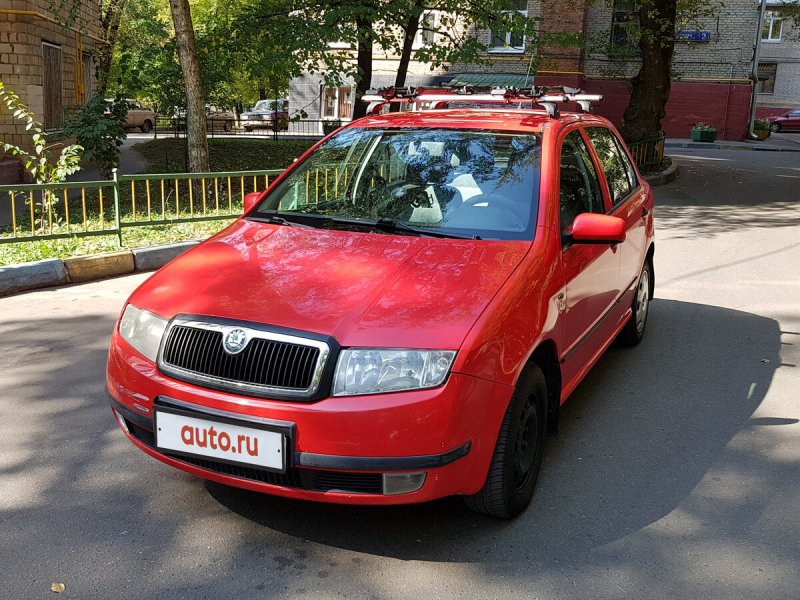 Шкода Фабия 2004 1.4
