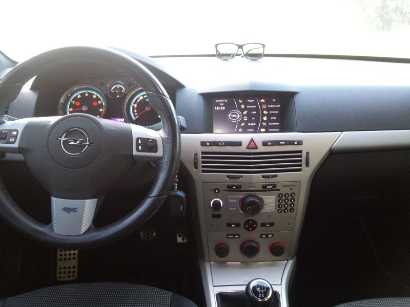 Opel Astra h 2008 OPC универсал