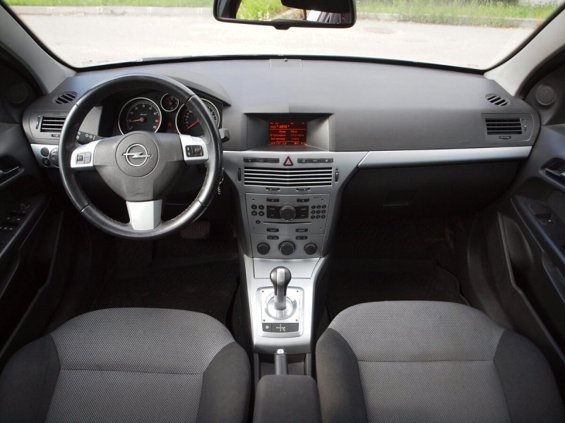 Opel Astra h 2009