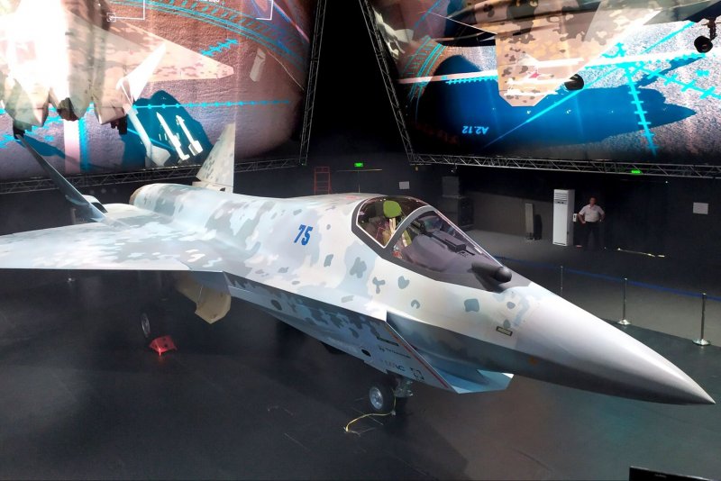 Су-75 Checkmate