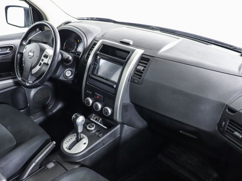 Nissan x Trail 2013 года максимальная комплектация