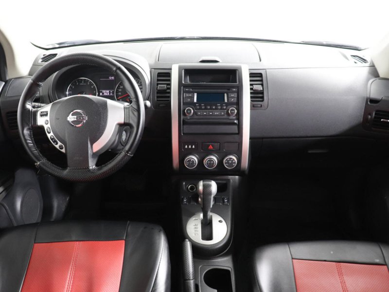 Nissan x-Trail 2008 салон