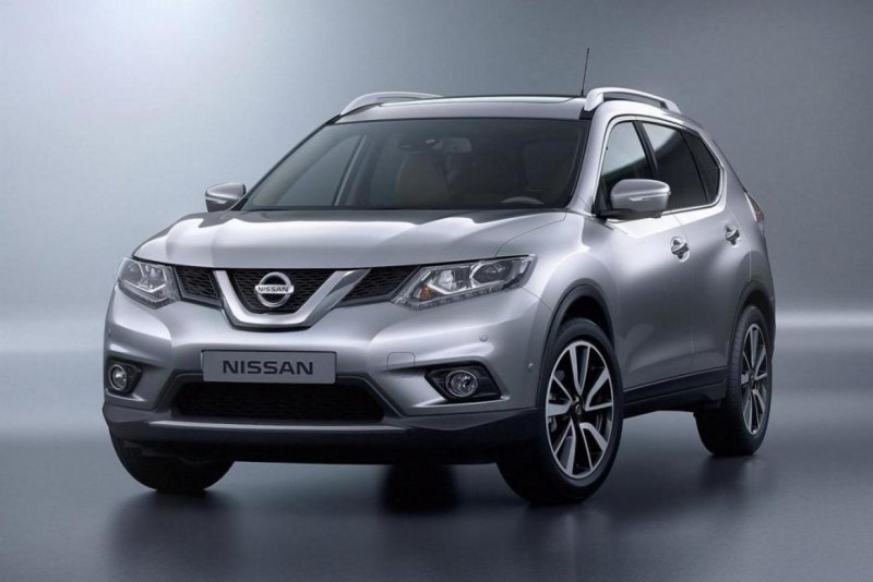 Nissan x-Trail 2008 приборная панель
