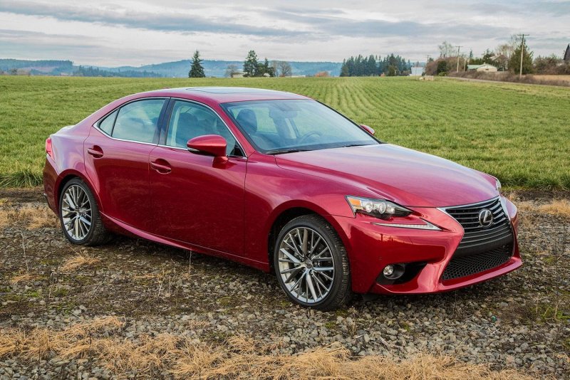 Lexus is 250 2015