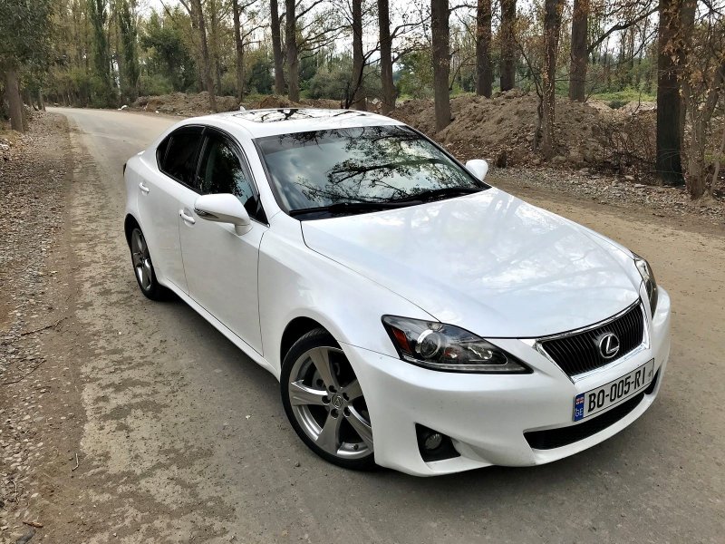 Лексус is 250 2